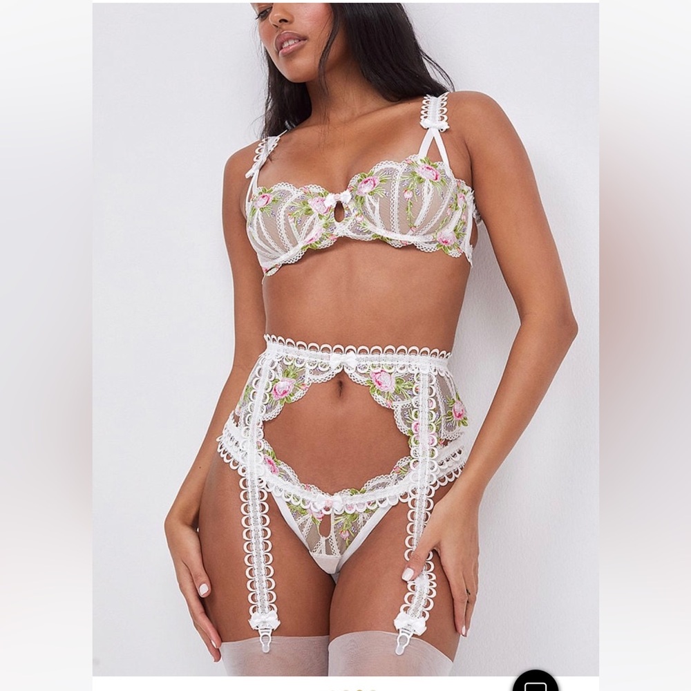For Love and Lemons Trellis Rose 3-pc set